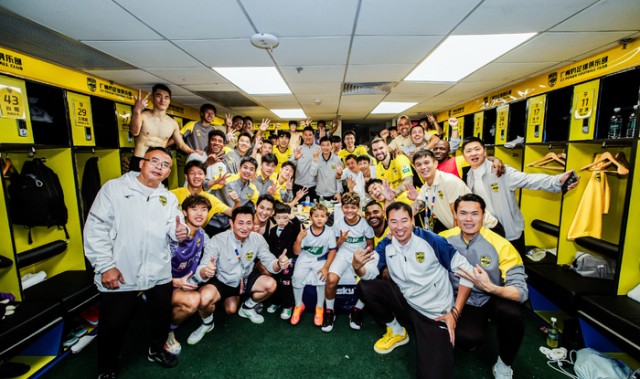 中甲开门红！新人亮相，广州豹底气更足|卡马拉|冯峰|尼康|图多列|杨浩_新浪体育_新浪新闻